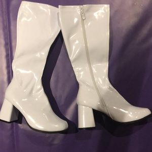 ELLIE SHOES GOGO BOOTS  🎃